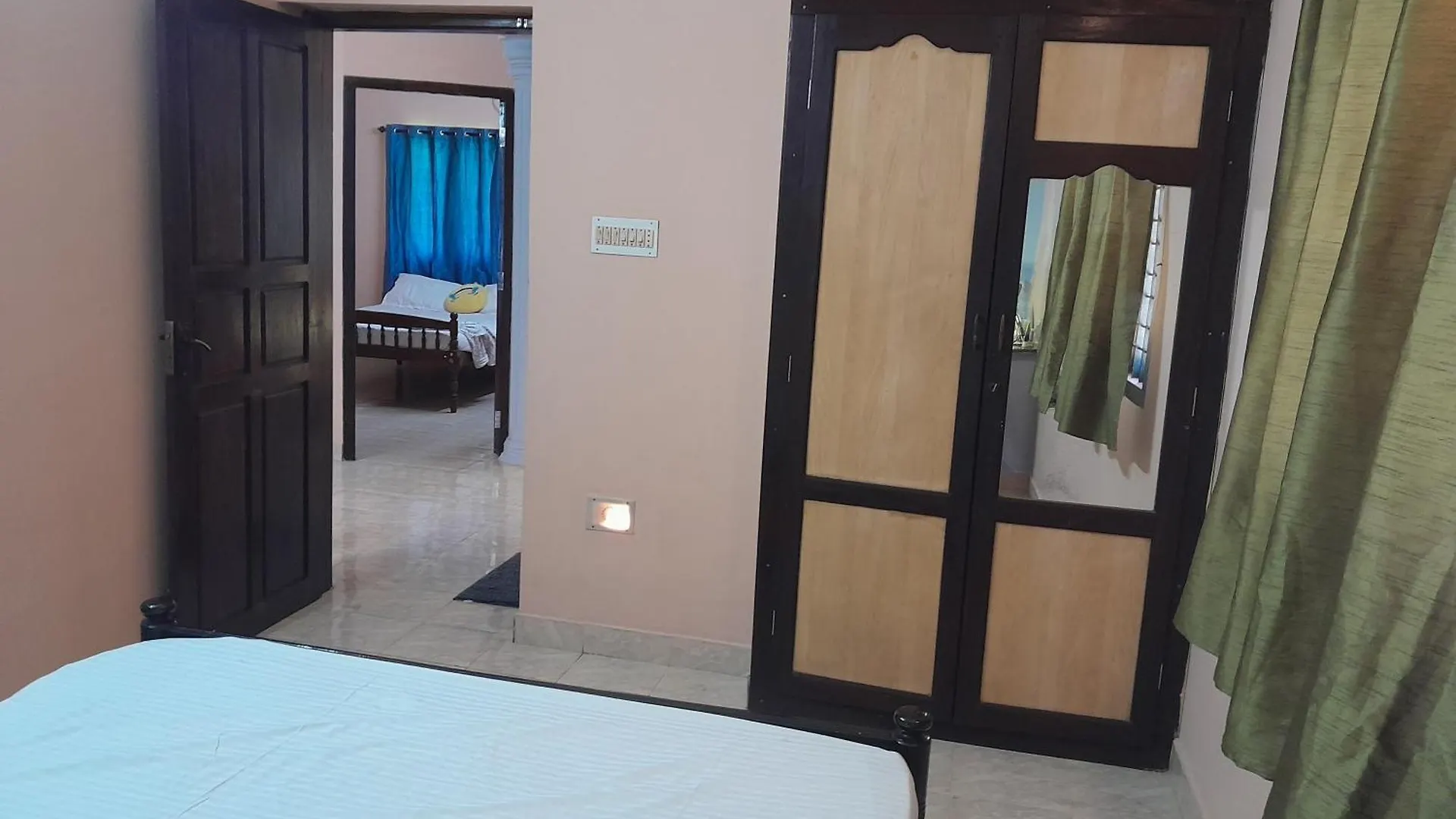 2Bhk Residence - Prime Location - Entire House Kochi